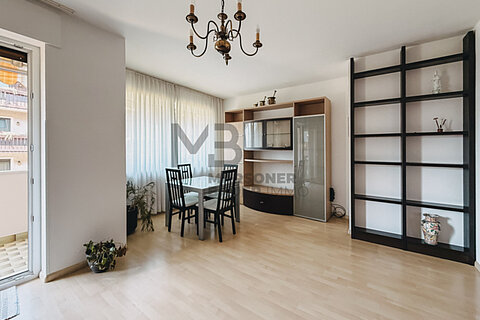 Interessante appartamento trilocale in un complesso residenziale curato a Merano
