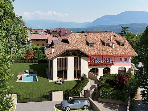 Villa und Wohnungen in historischem Anwesen in Toplage in Kaltern